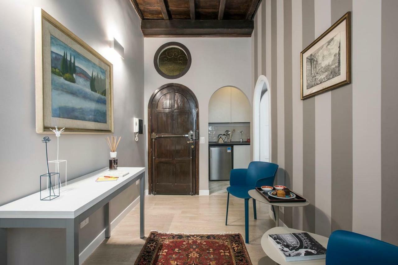 La Finestra Su Fontana Di Trevi - Charming View Apartment Roma Exterior foto