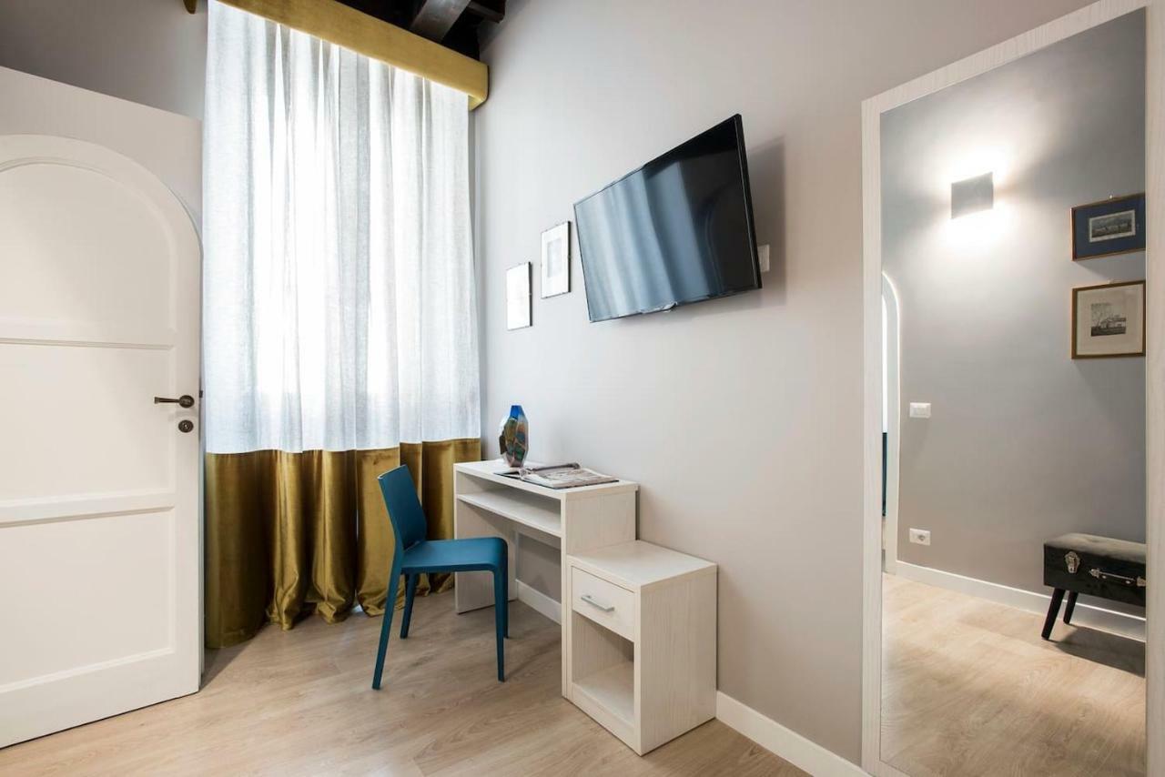 La Finestra Su Fontana Di Trevi - Charming View Apartment Roma Exterior foto